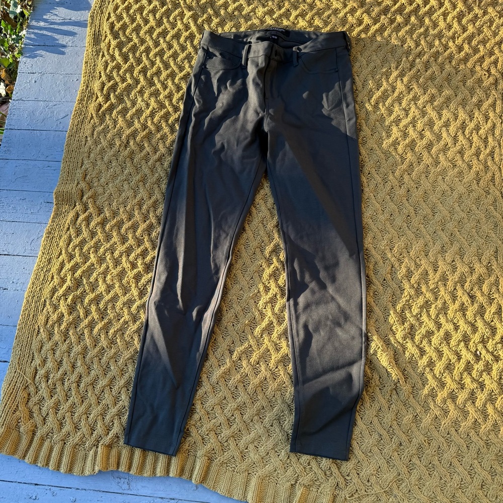 Liverpool Los Angeles Ponte Knit Straight Leg 10/30 Women's Pants Business Work‎